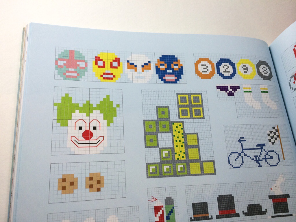 X Stitch Book Review by Hugs are Fun