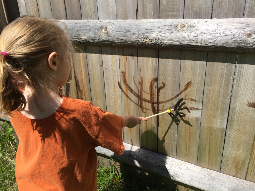 A Muddy Craft Day! from Hugs are Fun
