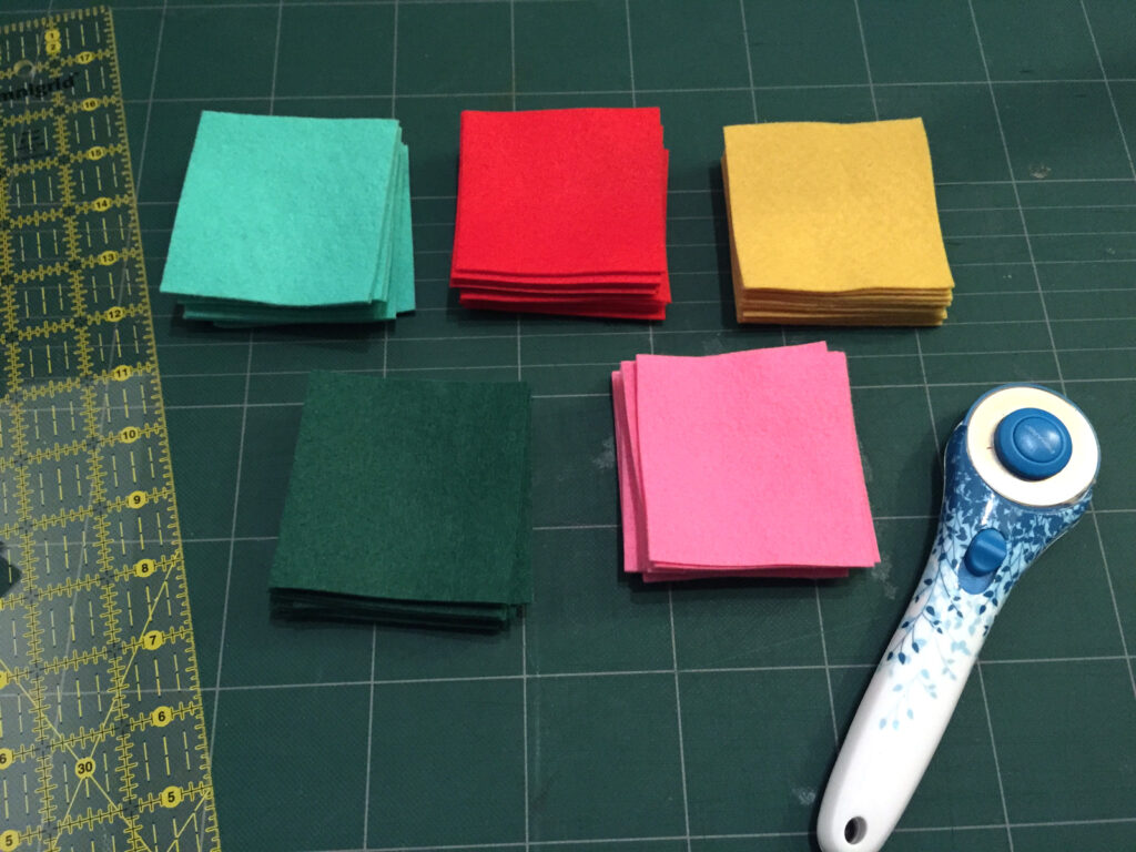 Modern Felt Advent Calendar Tutorial from Hugs are Fun