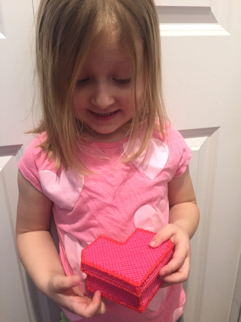 Plastic Canvas Valentine's Box Pattern & Tutorial from Hugs are Fun