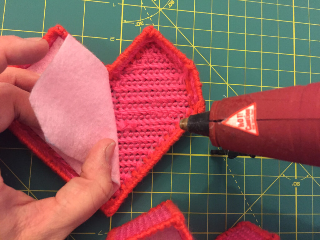 Plastic Canvas Valentine's Box Pattern & Tutorial from Hugs are Fun