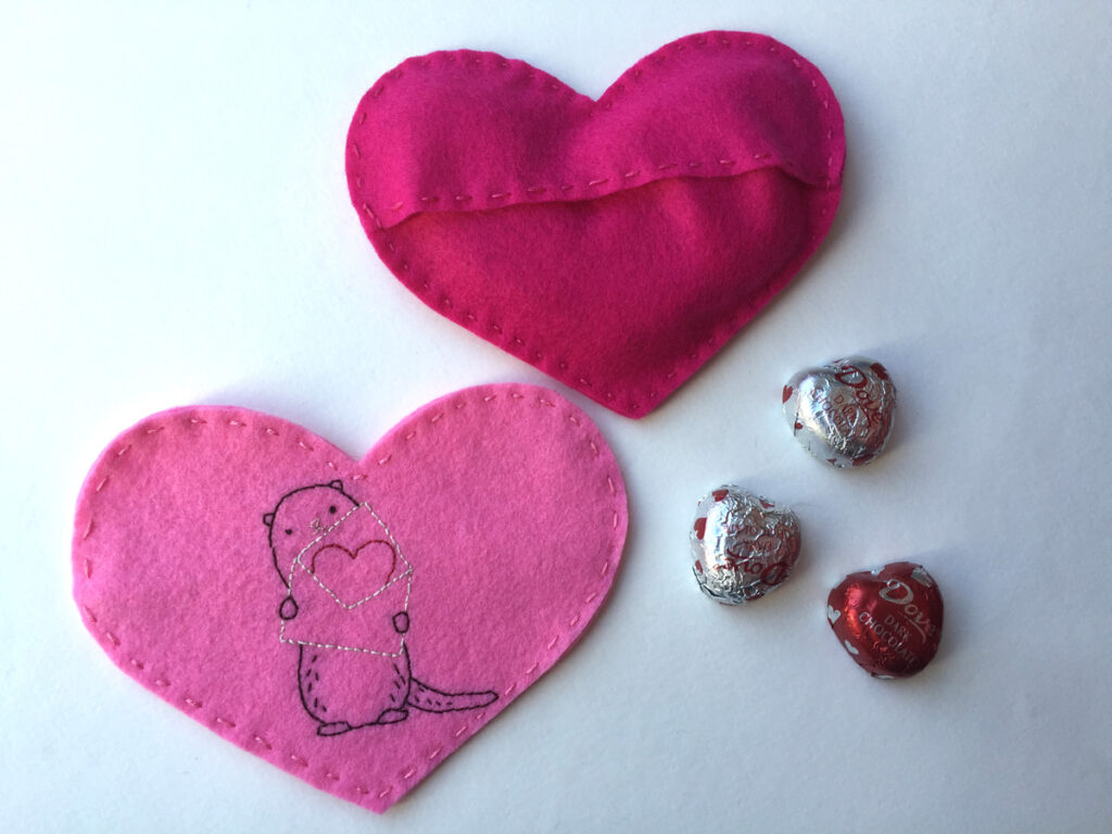 Stitch Love Blog Hop - Felt Heart Pouches from Hugs are Fun