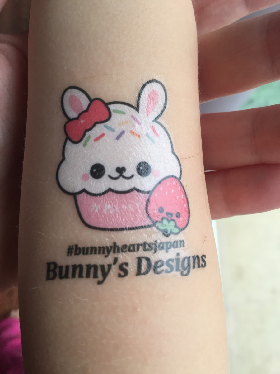 An Online Fabric Store - Bunny's Designs Fabric Supply from Hugs are Fun