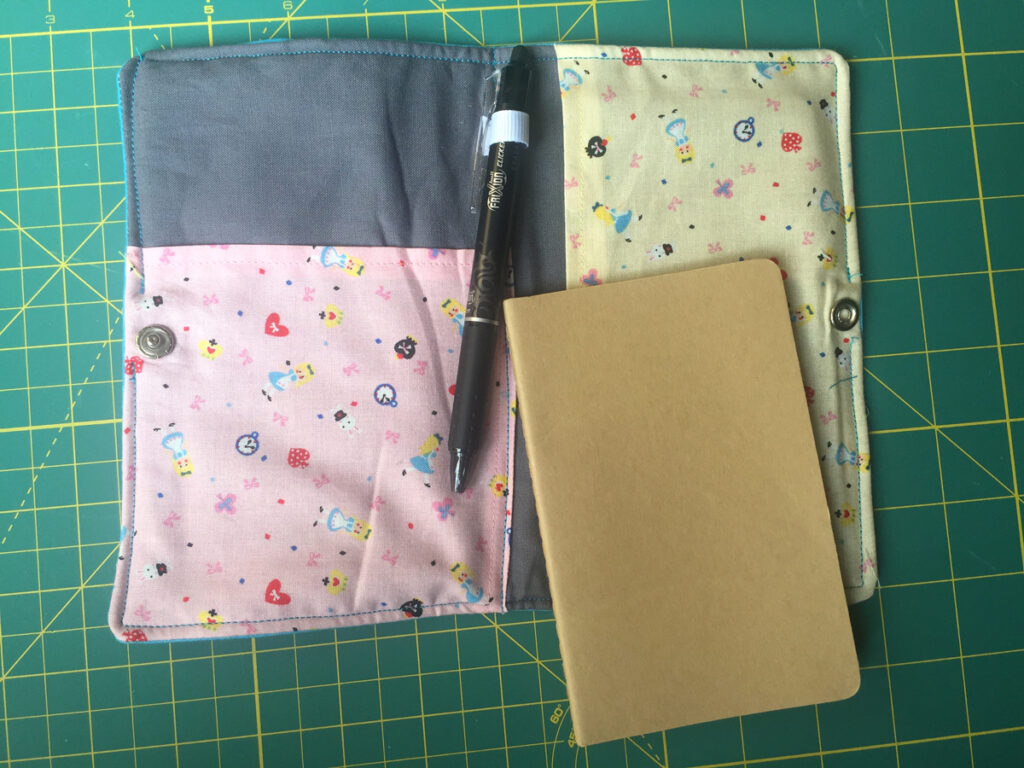Inside Notebook Holder from Hugs are Fun