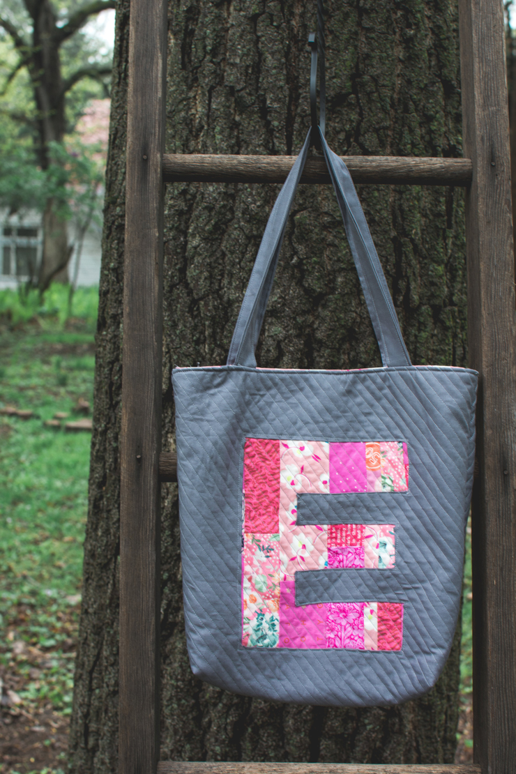 Reverse Applique Tutorial at Sew Mama Sew from Hugs are Fun