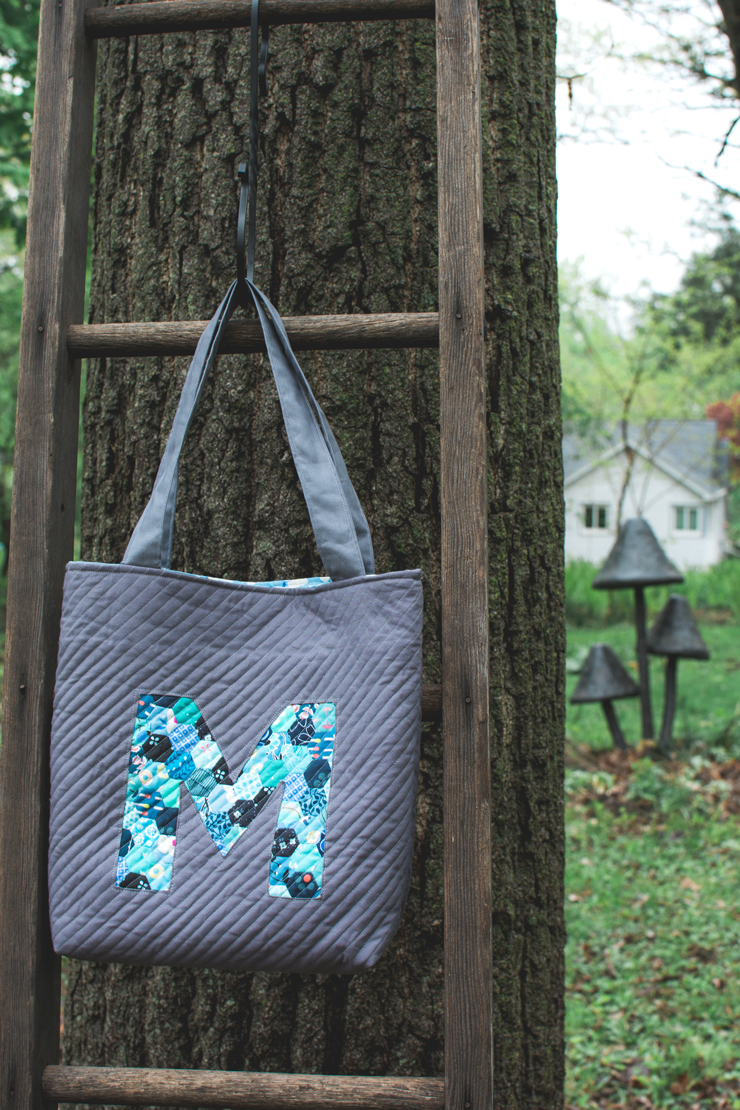 Reverse Applique Tutorial at Sew Mama Sew from Hugs are Fun